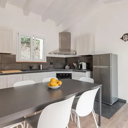 아파트 Casa Chiara Elba Island Naregno 포르투 아주로